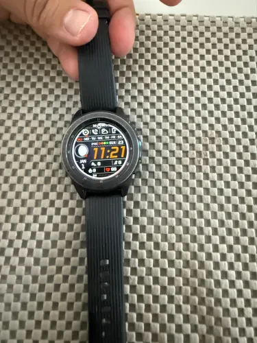 Samsung Galaxy Watch SM-R810 (42mm)