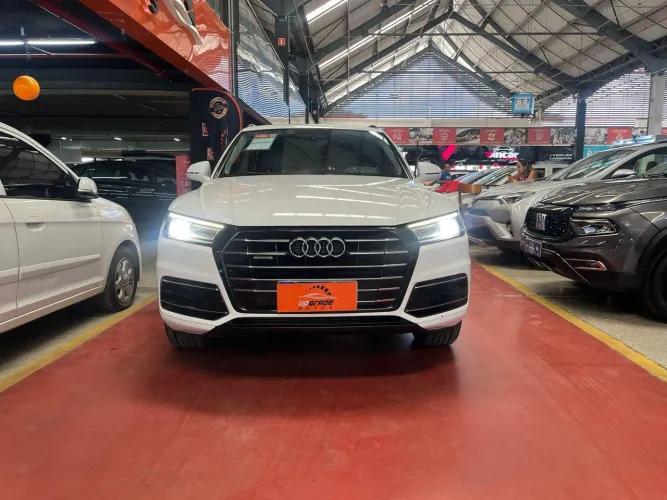 Audi Q5 2.0 16V TFSI 225cv Quattro Tiptronic 2018