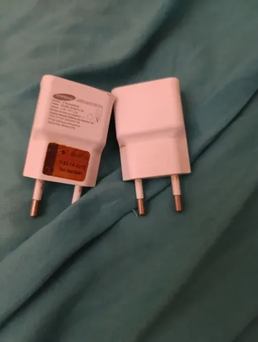 Carregador Samsung original usado