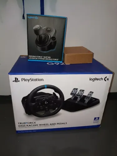Volante Logitech G923 para PS5, PS4 e PC + Câmbio e Mods