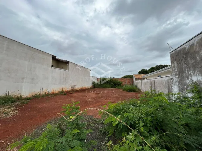 Terreno à venda na Vila Residencial Treviso em Limeira-SP