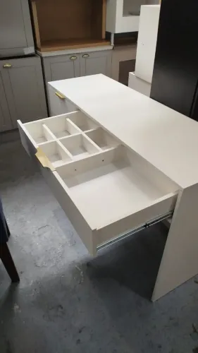 ? Penteadeira com Porta-Objetos e 5 Gavetas ?