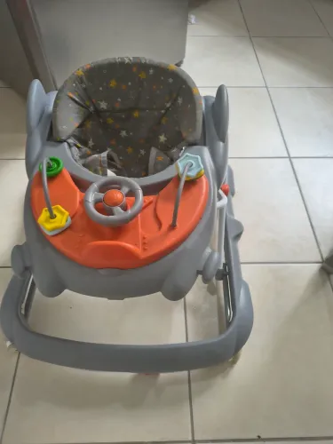 Andador de bebê galzerano