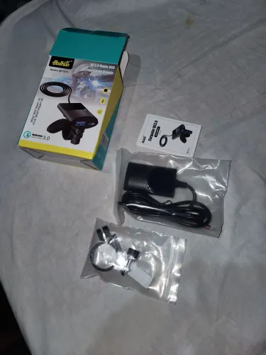 Carregador Rápido para Moto QC 3.0 e USB-C PD à Prova d'Água