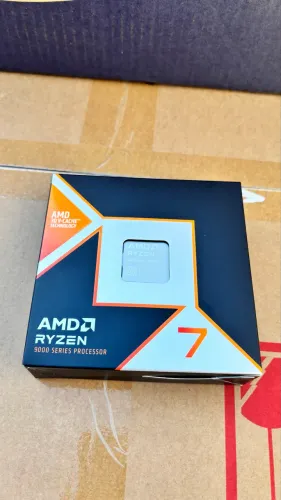 processador AMD Ryzen 7 9800X3D