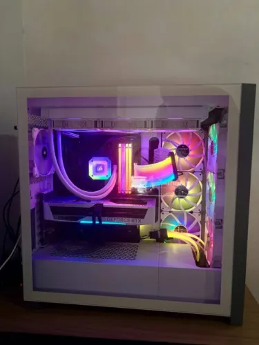 PC Gamer RTX 5070 + Ryzen 7 5800x + 32GB + Monitor Alienware