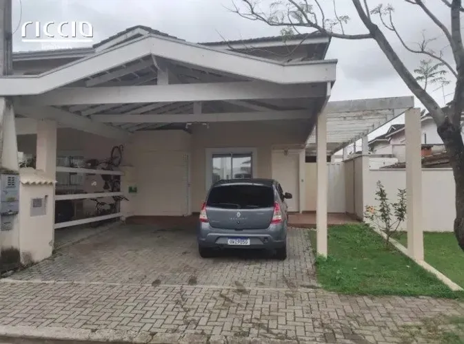 Casa no Condomínio Residence Club - Villa Branca - Jacarei com 3 dormitórios
