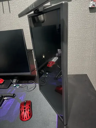 Monitor 21 polegadas