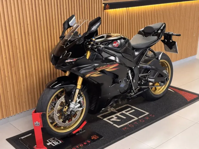 HONDA CBR 1000 RR-R Fireblade SP 2022