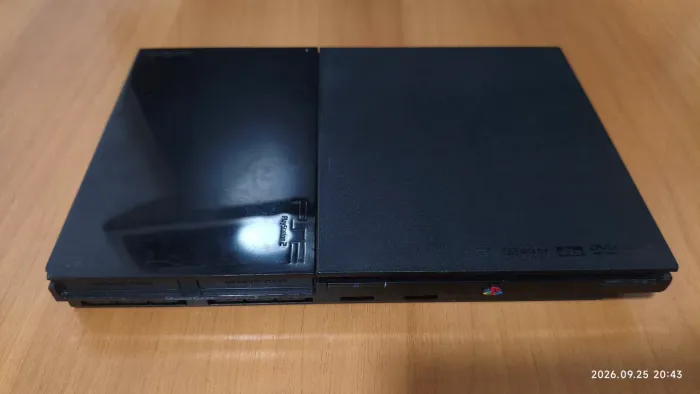 Playstation 2 Slim com defeito ( Consertar ou retirar peças)