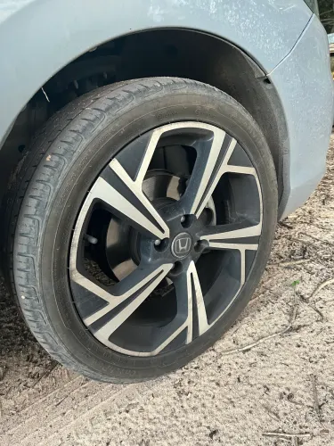 Rodas aro 17 4 furos 