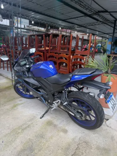 Yamaha YZF R-15 155 ABS 2025