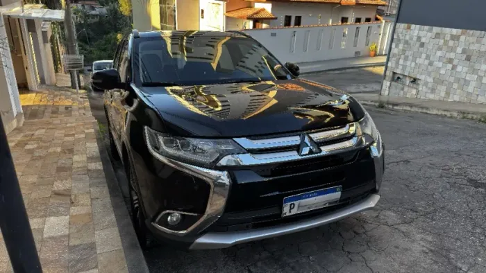 Mitsubishi Outlander 2.2 165cv Diesel Aut. 2016