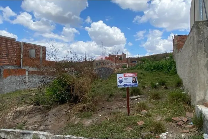 Terreno à venda no Loteamento Altiplano Bela Vista
