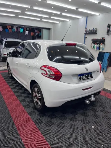 Peugeot 208 Active/active Pack 1.5 Flex 8V 5P 2016