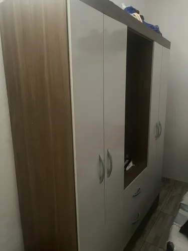 Guarda roupa solteiro 
