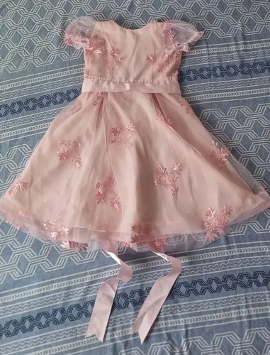 Venda de vestido infantil