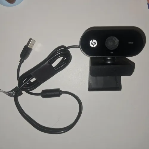 Webcam HP W100 com Microfone - 480p, USB, Plug and Play