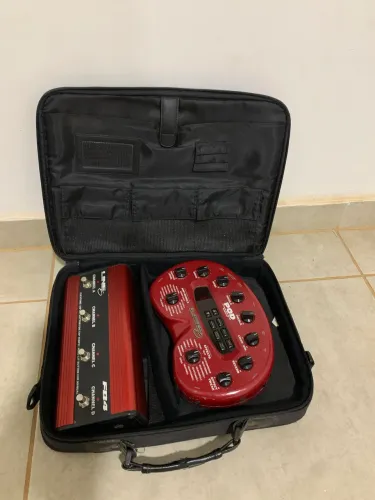 (PEDALEIRA) Line 6 POD 2.0 + FB4 + Fonte + Case (maleta)