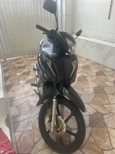 Moto avelloz 50acc