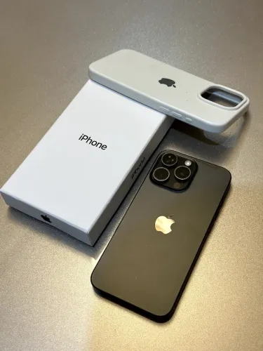 iPhone 15 Pro Max - OPORTUNIDADE