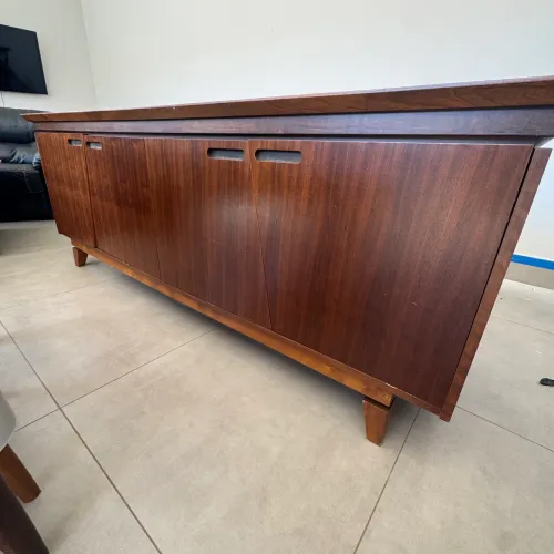 Buffet madeira maciça 2,00mx0,75m