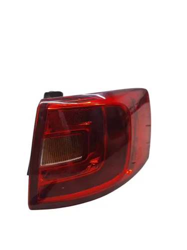 Lanterna Traseira Direita Canto Volkswagen Jetta 2011/2012