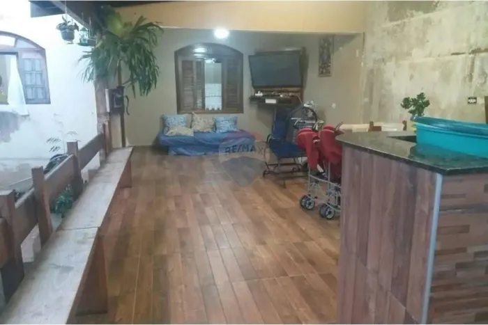 Casa com 3 Dormitórios sendo 1 suíte à Venda no Jardim Planalto de Viracopos em Campinas