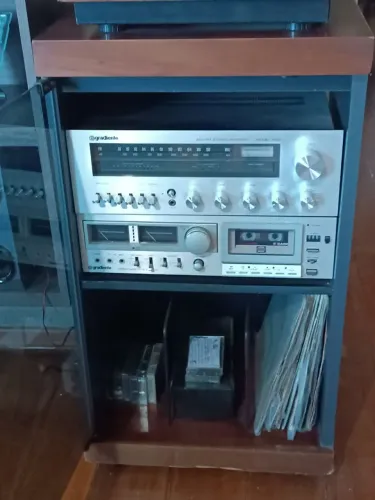 Aparelho de som vintage