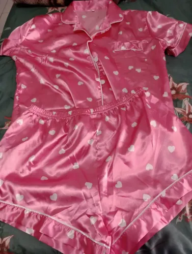 Vendo 2 pijamas novos