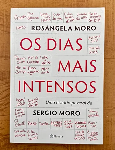 Os Dias Mais Intensos - Rosangela Moro | Livro em Ótimo Estado