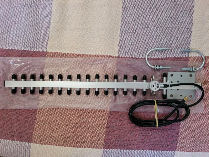 Antena Yagi 25dbi 2.4G direcional RP-SMA FEMALE alto ganho