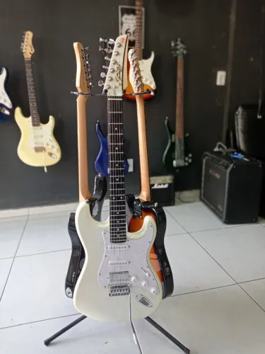 Guitarra SEIZI