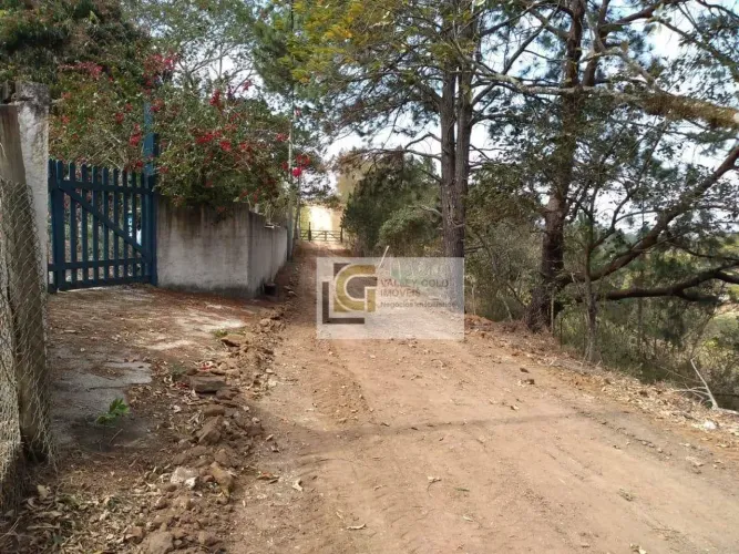 Chácara com 3 dormitórios à venda, 4176 m² por R$ 375.000,00 - Chácara Itapoã - Jacareí/SP