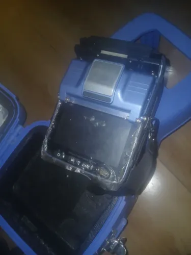 Máquina de fusão de fibra óptica