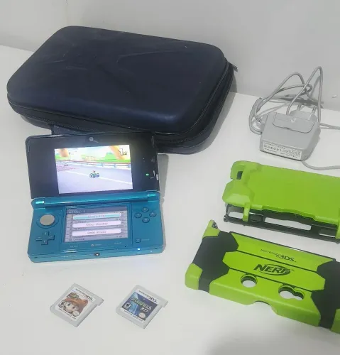 Nintendo 3DS Turquesa + Dsi XL Marrom