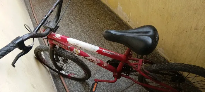 Vendo uma Bicicleta infantil