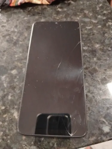 Celular xiaomi poco c65 