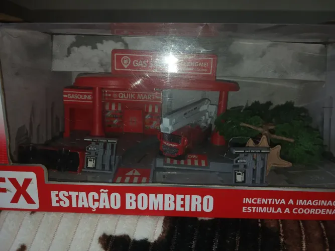 Vendo Estação bombeiro ( brinquedo)