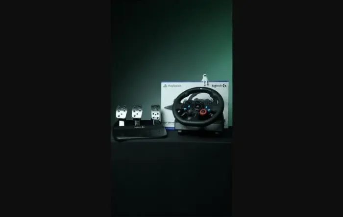 Combo Seminovo Volante + Pedais + Câmbio Logitech G29 SE Driving Force