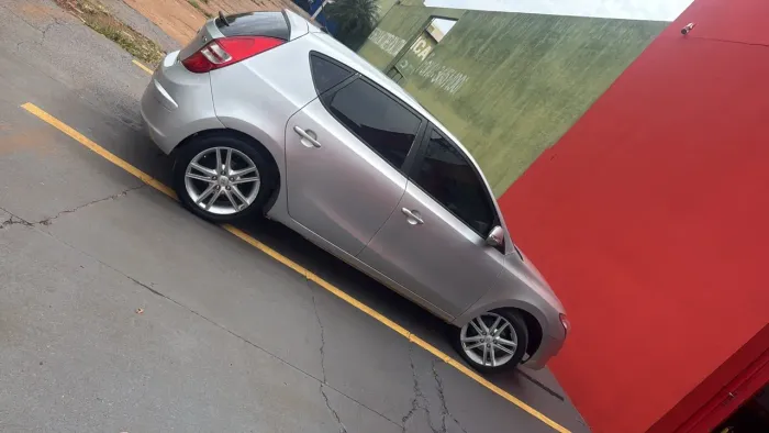 Hyundai I30 2.0 16V 145cv 5P Aut. 2011