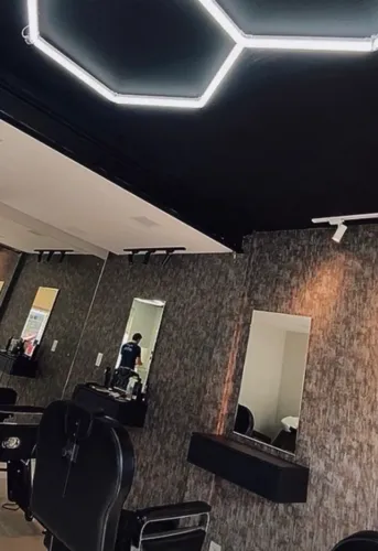 Barbearia pronta!