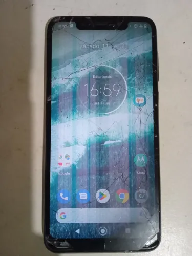 Motorola one 4gb RAM 64gb com boa qualidade com tela quebra