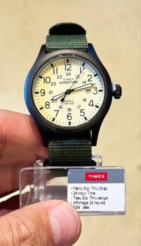 Relógio Timex expedition 40mm novo.