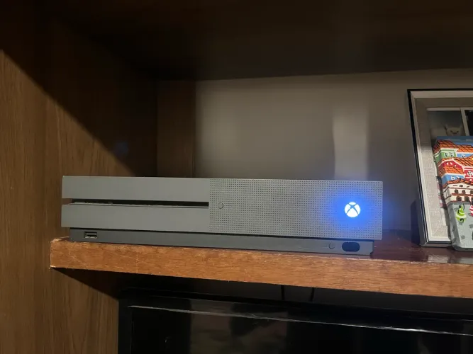 Xbox One S Usado