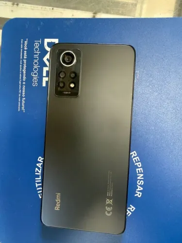 Celular Xiome 12 Pro excelente estado negócio pra sair rápido