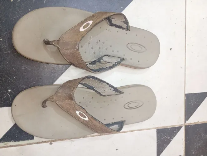 Chinelo original da Oakley 