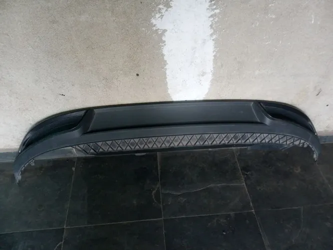 Spoiler traseiro volkswagen Jetta 2019 