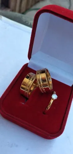 Alianças de moedas antigas banhadas a ouro 18k