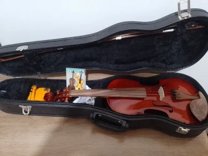 Violino Nhureson